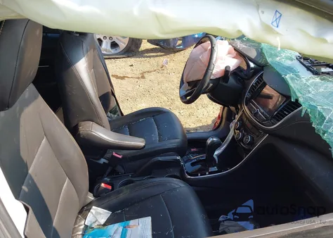 2018 Chevrolet Trax Premier z USA, uszkodzony, nr VIN 3GNCJMSB9JL413241